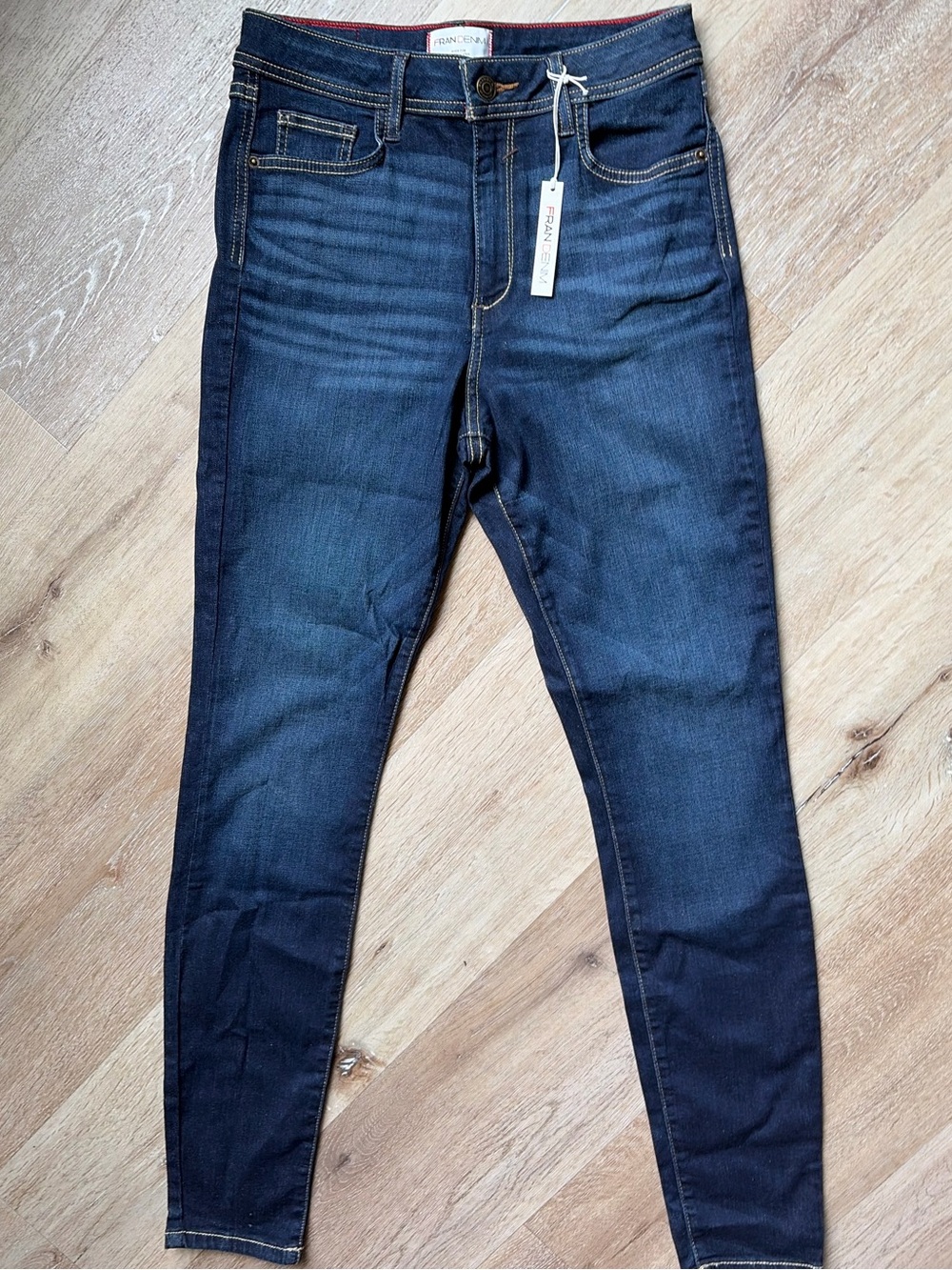 NWT 'Fran Denim "April" Athletic Fit denim size 28